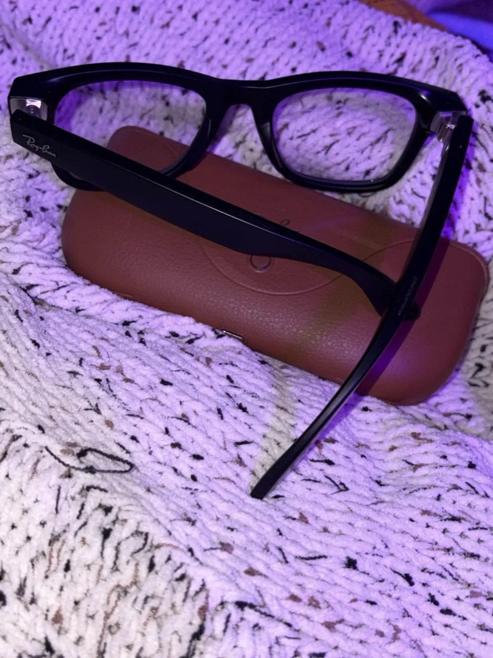 Ray-Ban Black Wayfarer Glasses with Brown Case